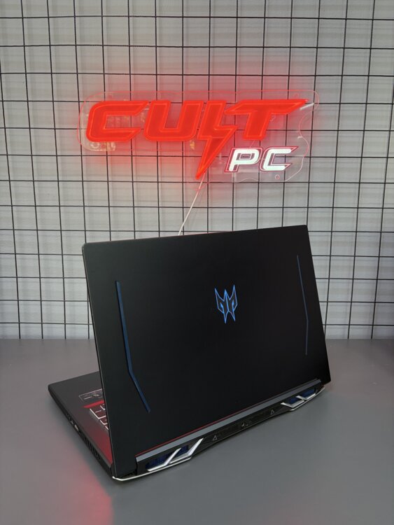 Acer Predator Helios 300 — i9 / RTX 3060 / DDR4 / 2K 165Hz