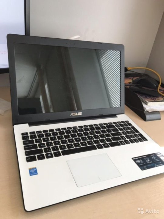 Asus x553m hdd 320gb. Блока питания нет. Все быстро работает