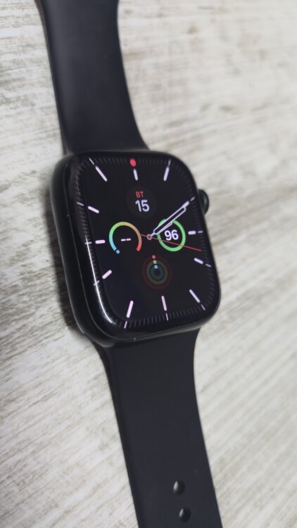 Продам Apple Watch Series 7, 45 мм