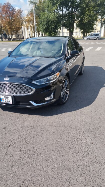 Срочно Ford Fusion plug-in Titanium 2019г. торг.