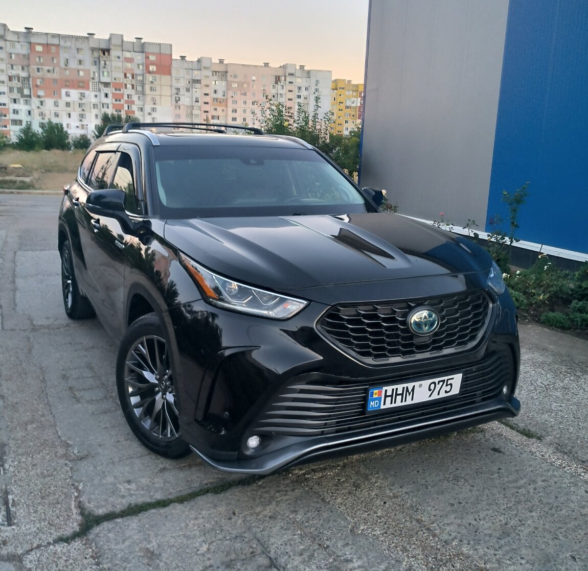 Продам Toyota Highlander HYBRID, комплектация Limited.