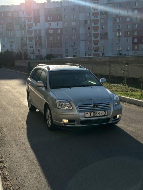 Продам TOYOTA Avensis (универса) 2003 г. 1.8 бензин-газ(метан)