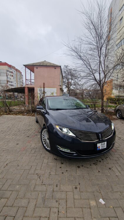 Lincoln MKZ