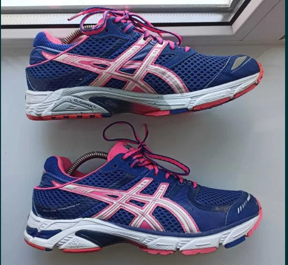Кроссовки Asics размер 41