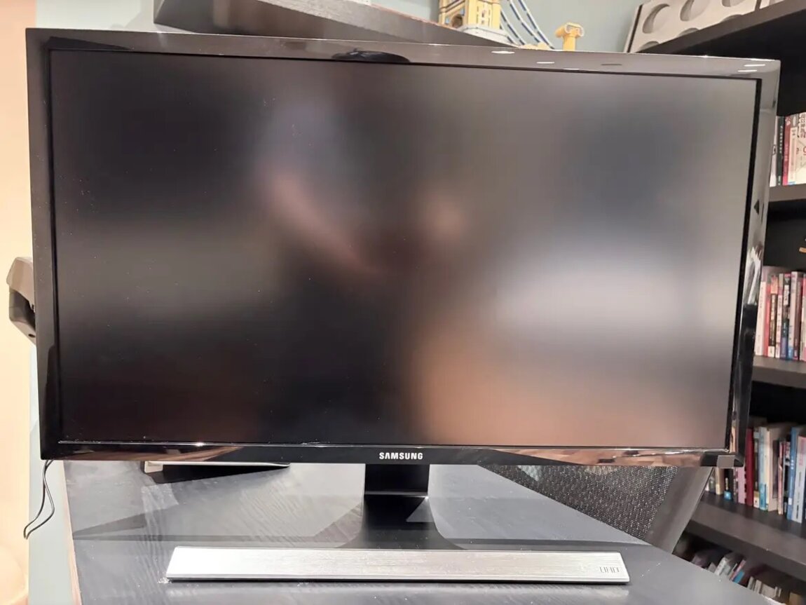 Монитор Samsung 28″ 4K UHD — отличное состояние