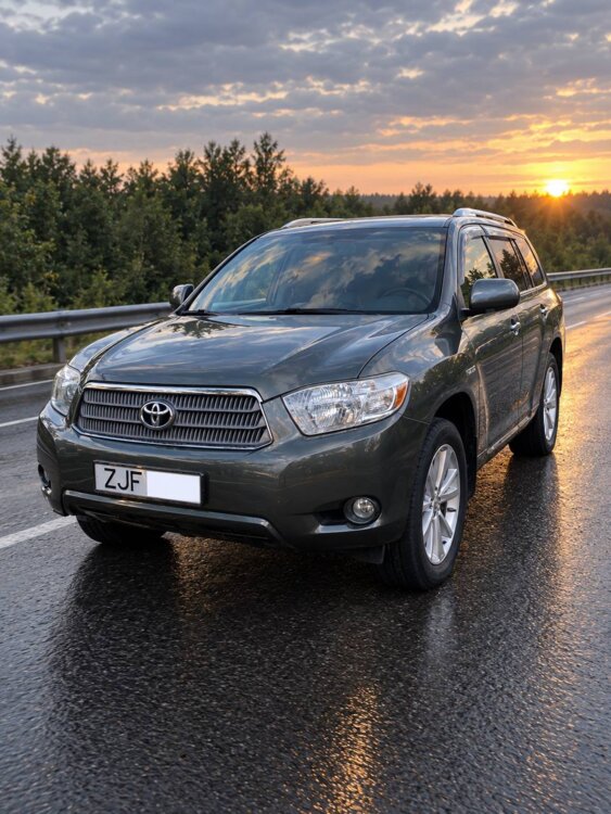 Продам Toyota Highlander hybrid 2008г. в.