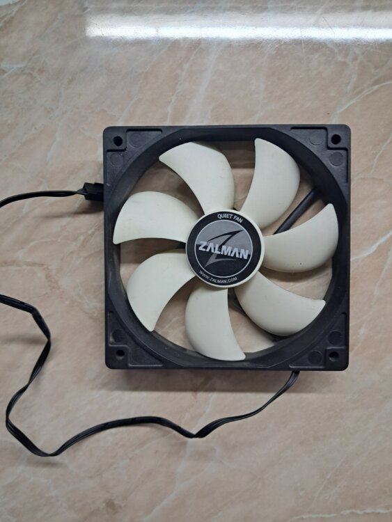 Вентилятор для корпуса Zalman Quiet Fan