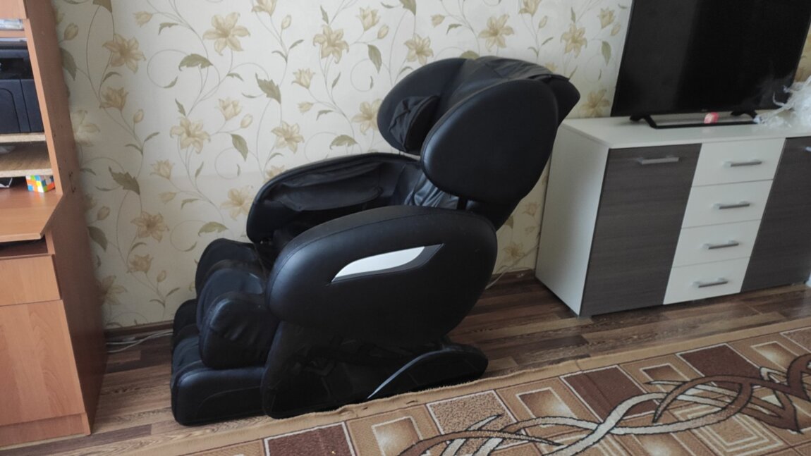 Продам массажное кресло из Германии