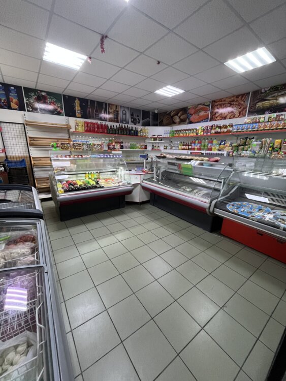 Продается оборудование для магазина