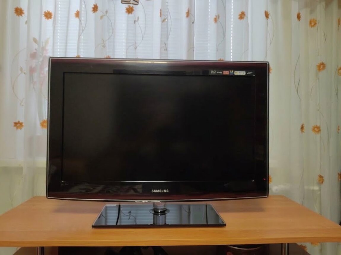 Продам телевизор