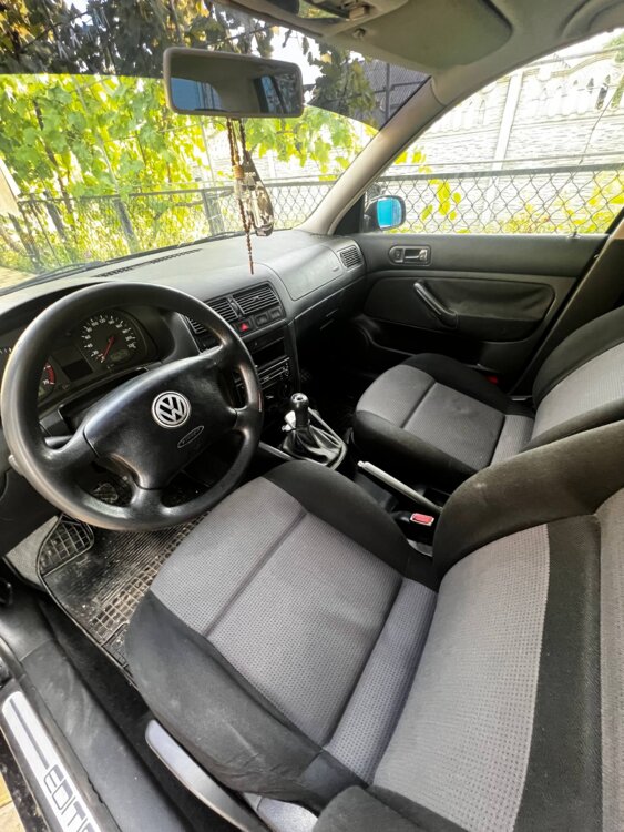Продается Volkswagen Golf 4| 2001г