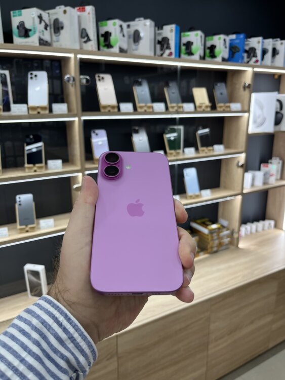 Продам iPhone 16 128 гб Гарантия + Рассрочка