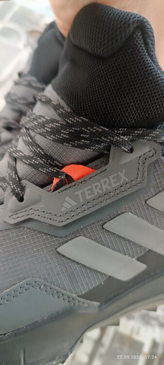 Adidas Terrex AX4
