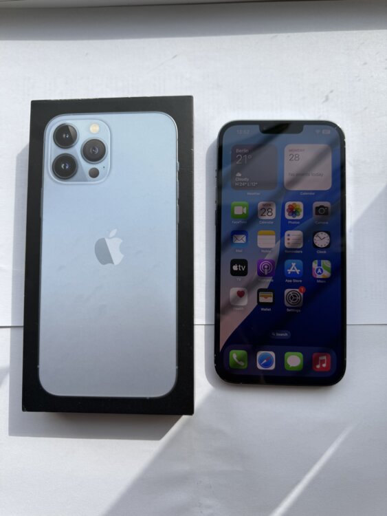 Продам iPhone 13 Pro Max, Sierra Blue (синий), 128 GB