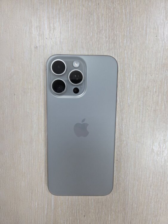IPhone 15 Pro Max 256Gb Sim/eSim 87% Natural Titanium Обмен/Рассрочка