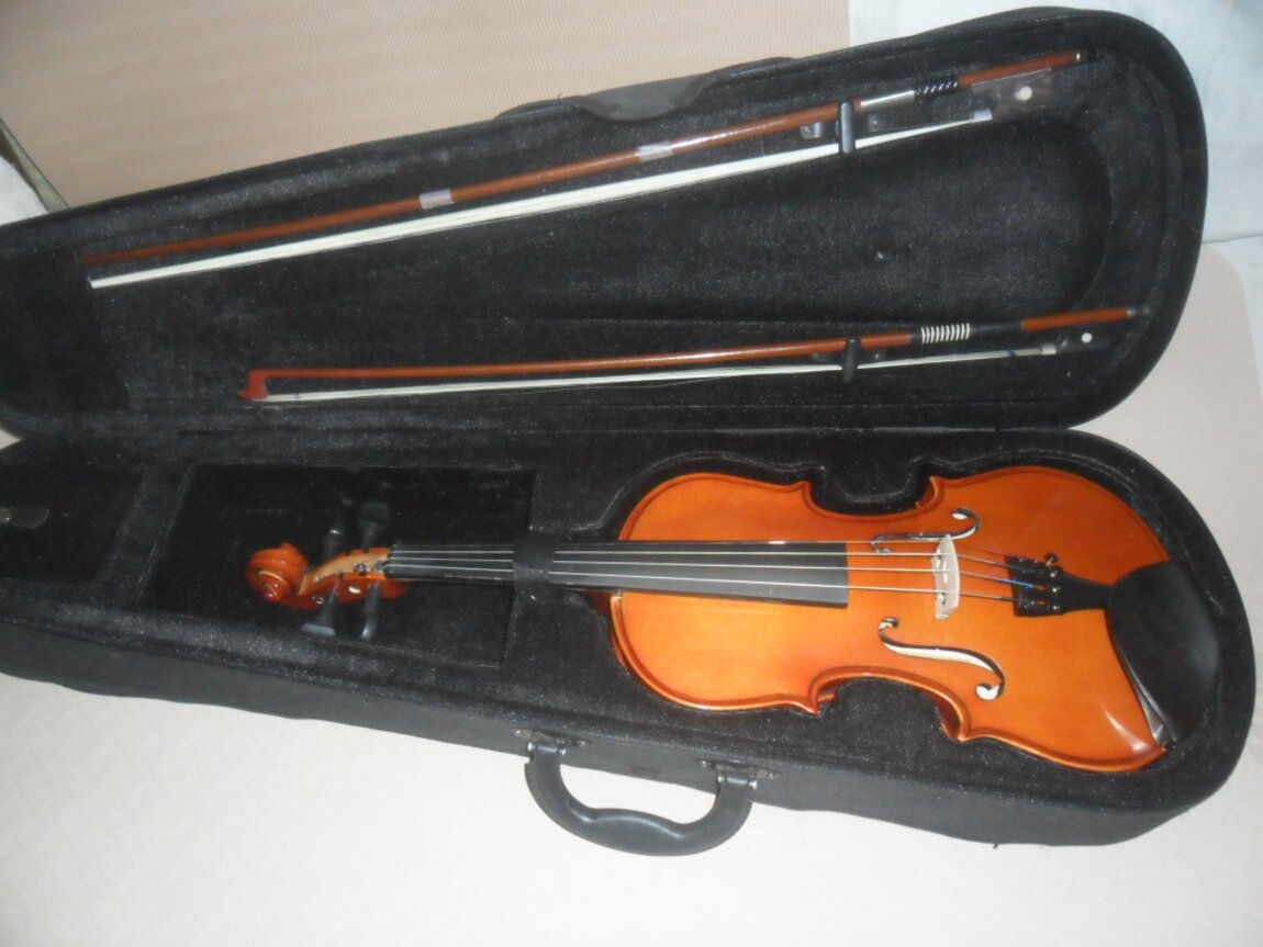 Детская скрипка