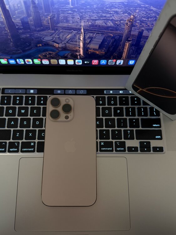iPhone 16 Pro Max 512gb