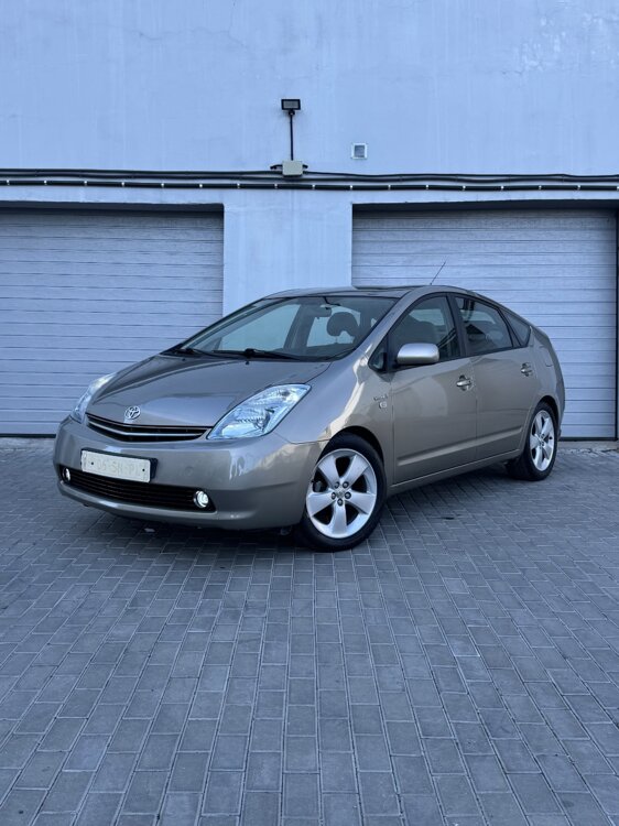 Продам Toyota Prius 2007 г. рестайлинг