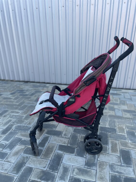 Продам коляску-трость chicco liteway