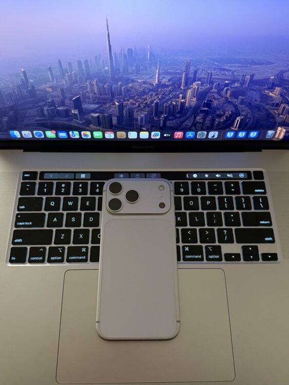 iPhone 17 Pro Max 1024gb (1Tb)