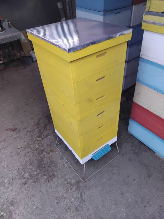 Продам Улья новые