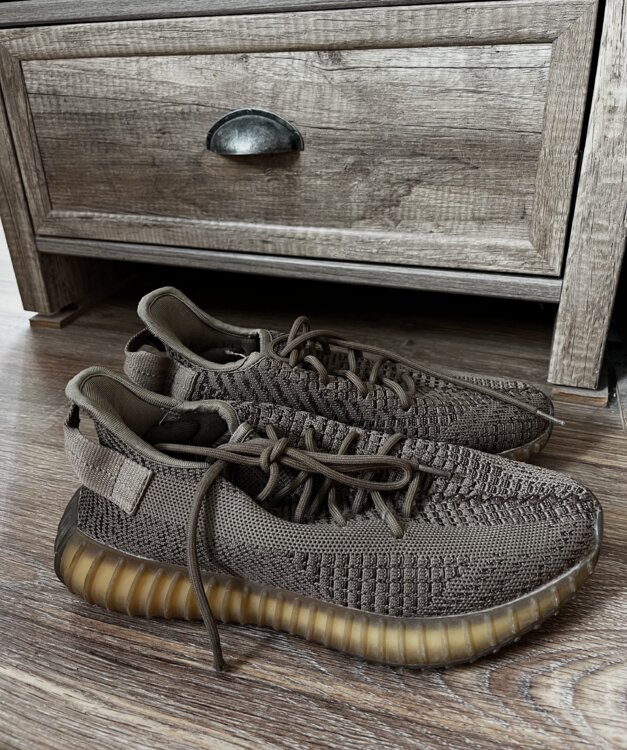 Кроссовки Yeezy Boost 350 V2, 40–41, унисекс