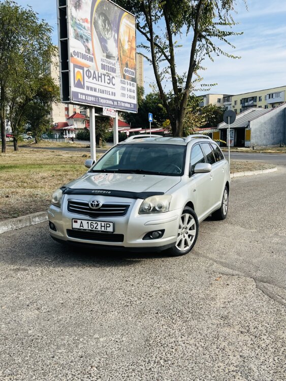 Toyota Avensis 2008 год Рестайлинг