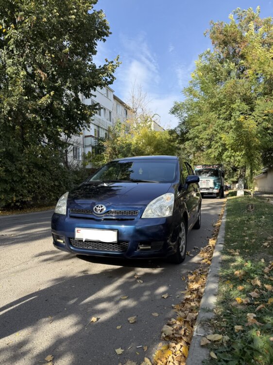 Toyota Corolla verso