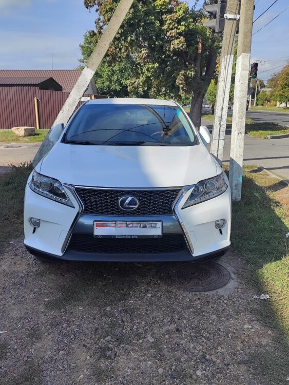 Продам Lexus RX 450.