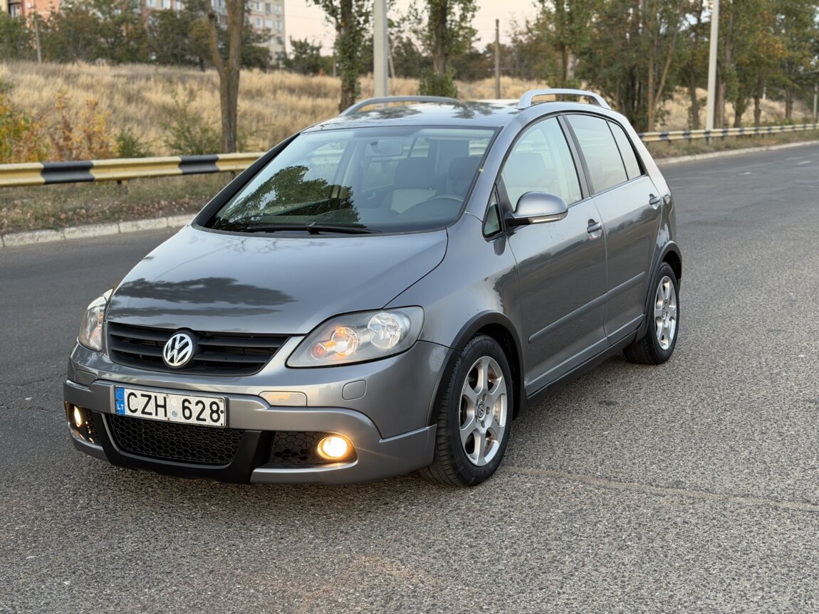 VW GOLF CROSS ‼️3500$‼️