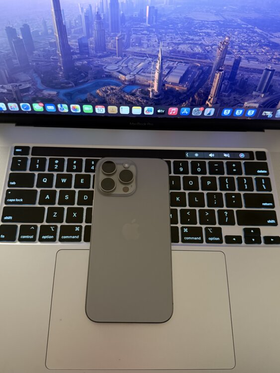 iPhone 15 Pro Max 512, battery - 95%