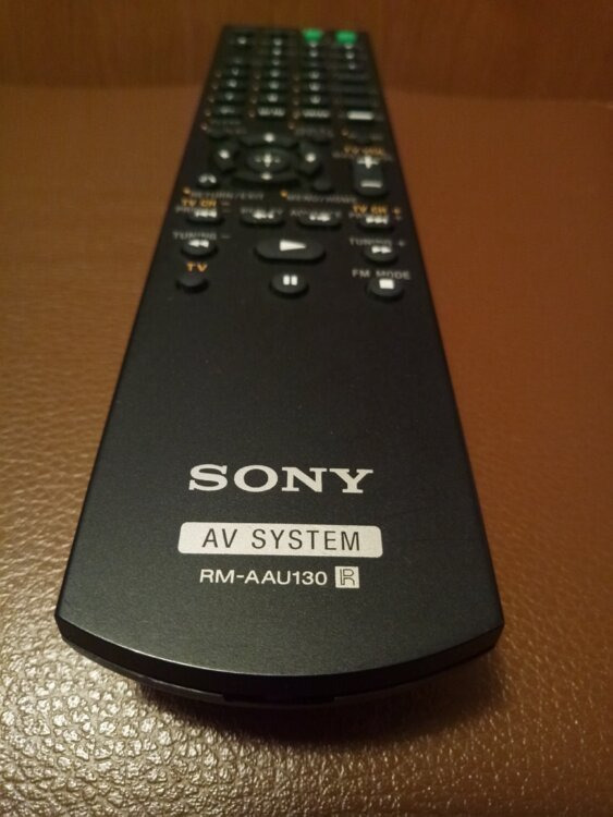 Продам новый, оригинальный пульт SONY RM-AAU013 для AV ресиверов SONY