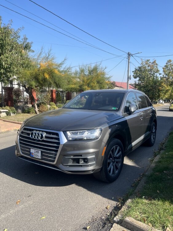 Audi Q7 2018г Premium Plus