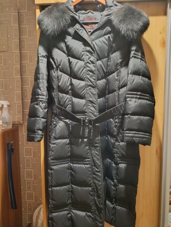 Продам пальто пуховик
