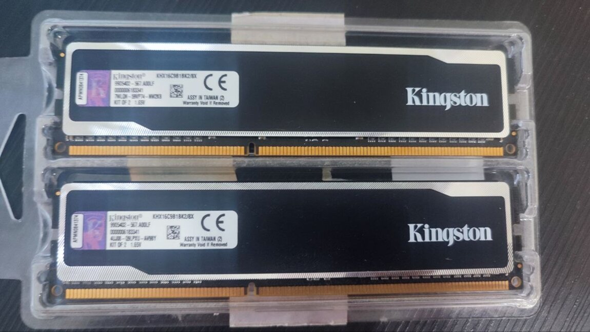 Продам комплект оперативной памяти Kingston HyperX Black 8 ГБ (2×4 ГБ)