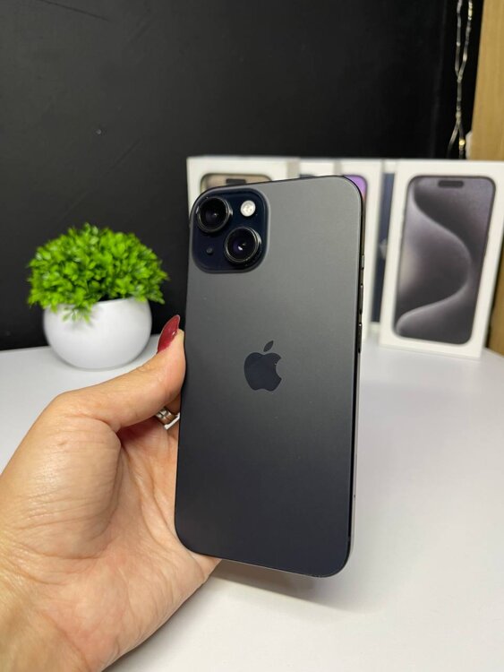 iPhone 15 128GB - Рассрочка / Гарантия / Trade-In