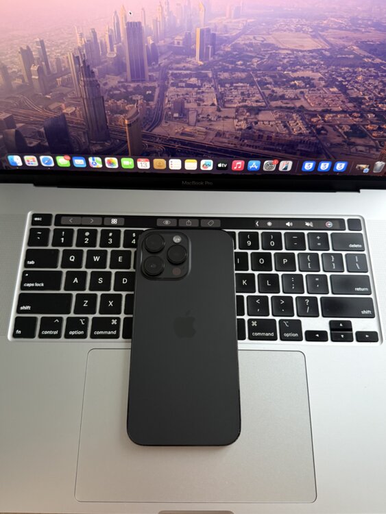 iPhone 14 Pro Max 256gb, battery - 100%