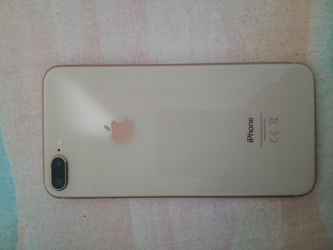 Продам Apple