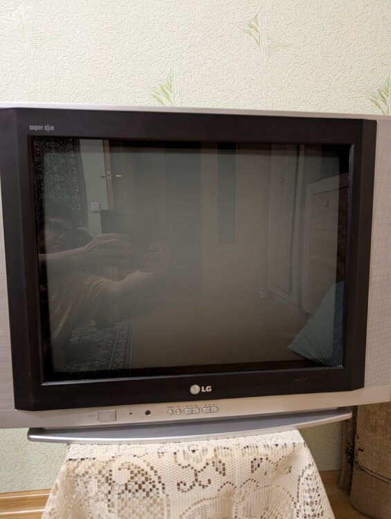 Телевизор LG 21FS2CG