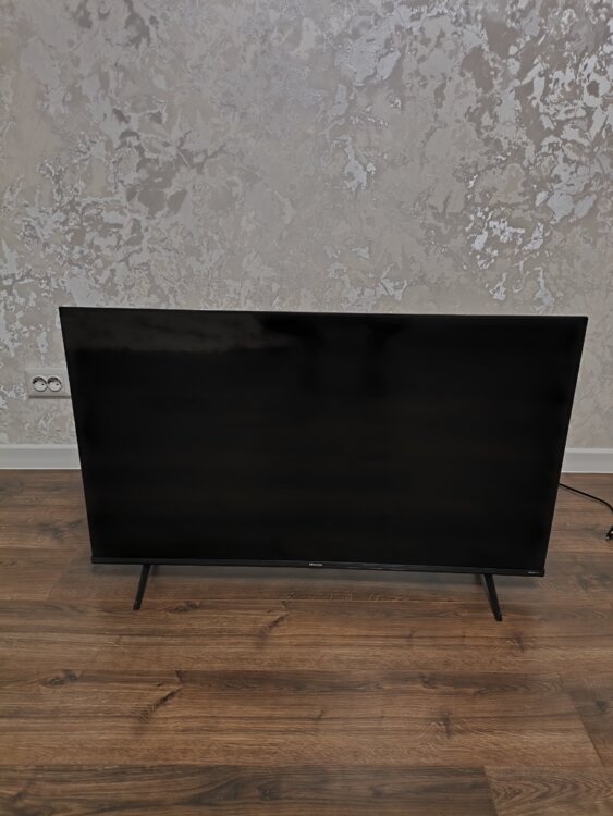 Продам телевизор Hisense