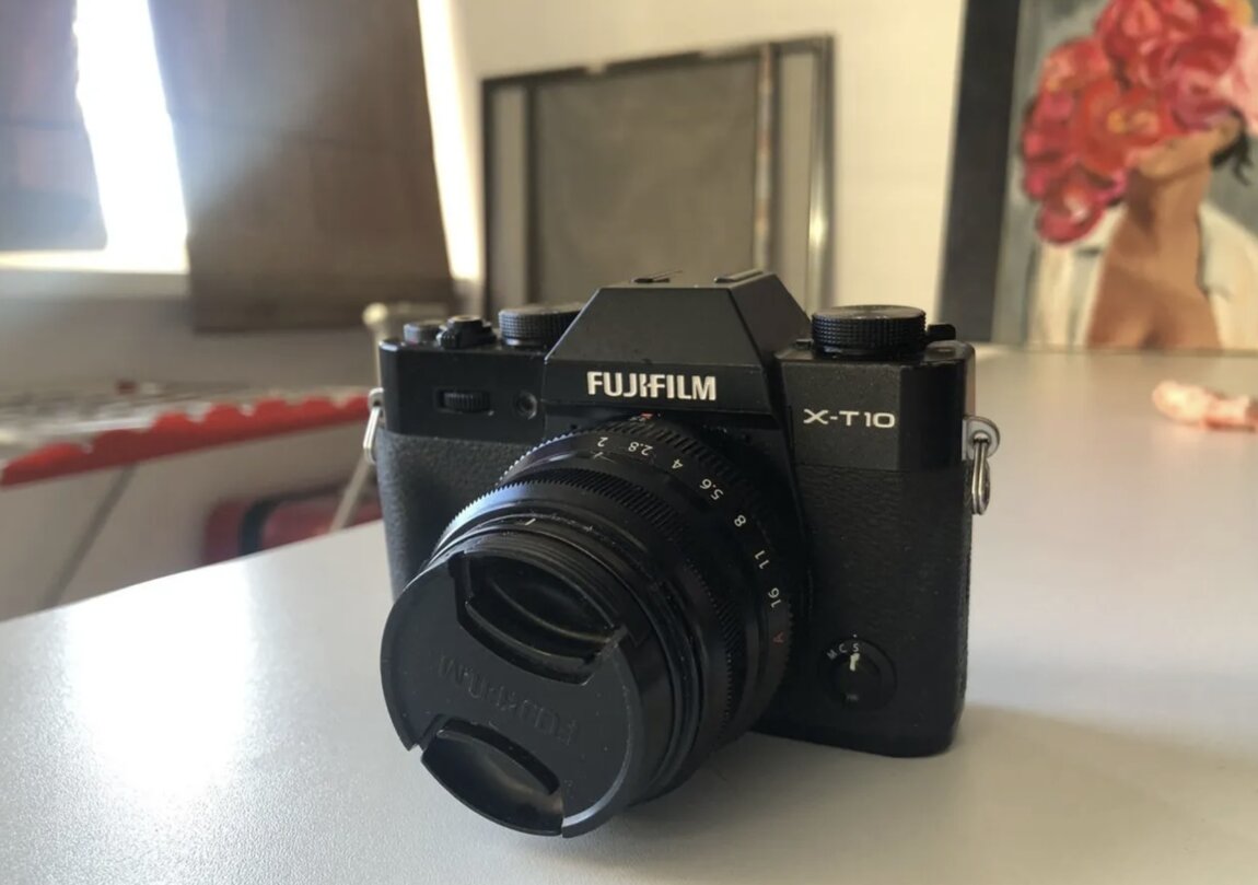 Fujifilm xt10 body + Объектив Fujifilm XF