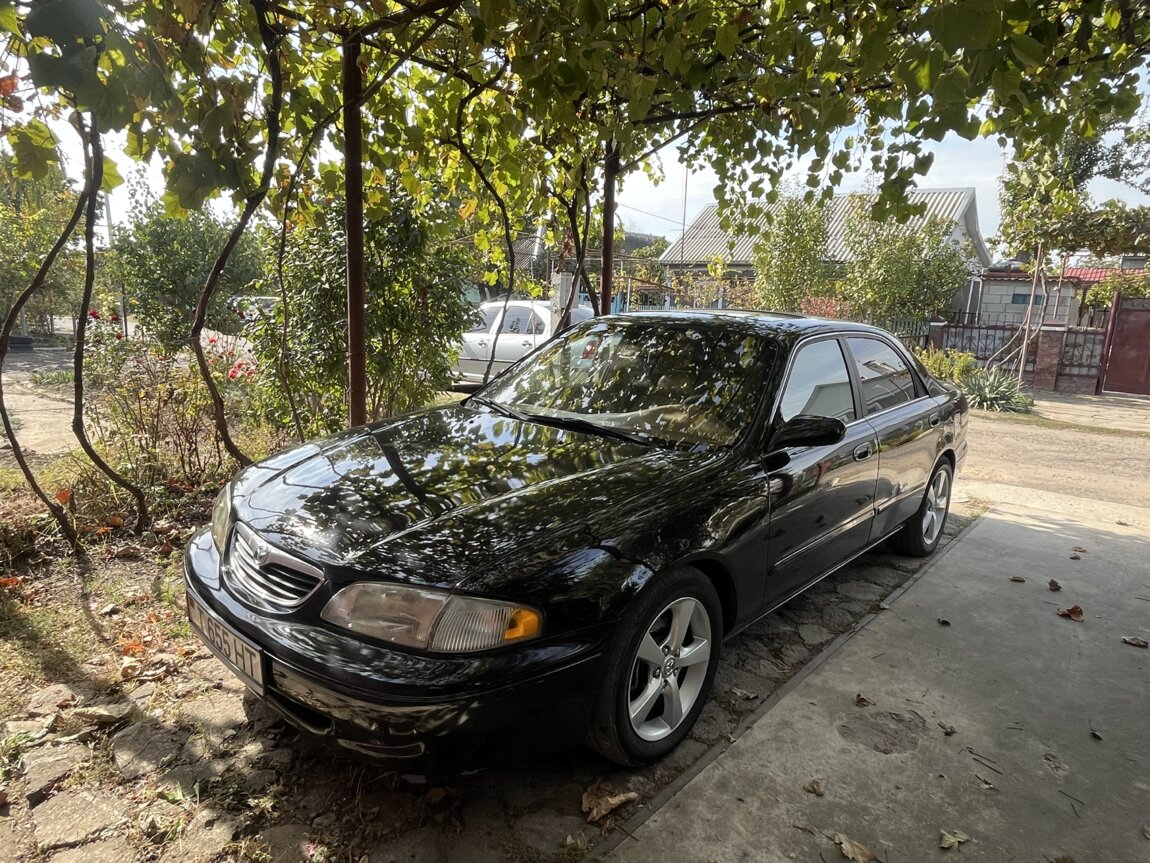 Продам Mazda 626 2.5 V6, 1999 год