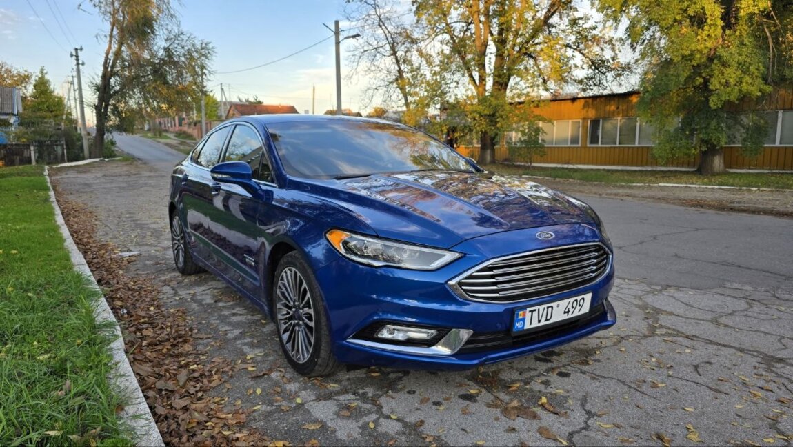 Ford Fusion Titanium / рестайлинг / плагин