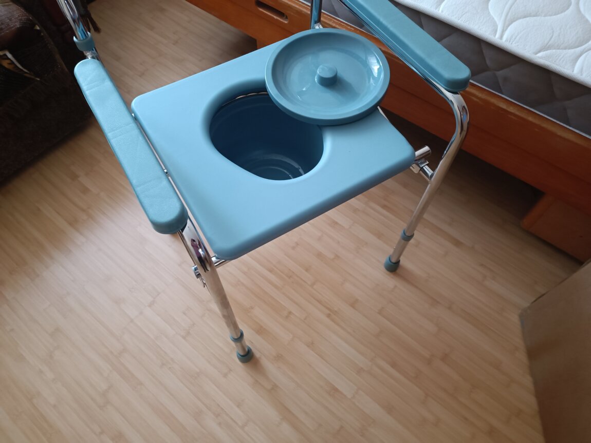 Кресло туалет