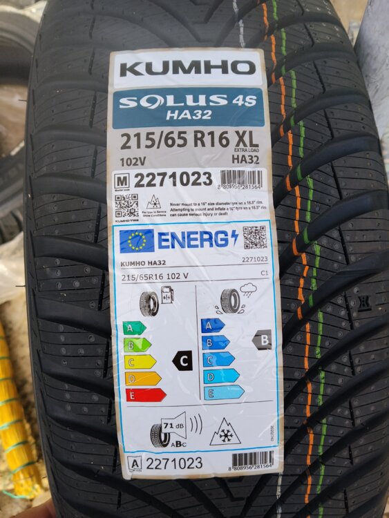 Продам шины 215*65 R16