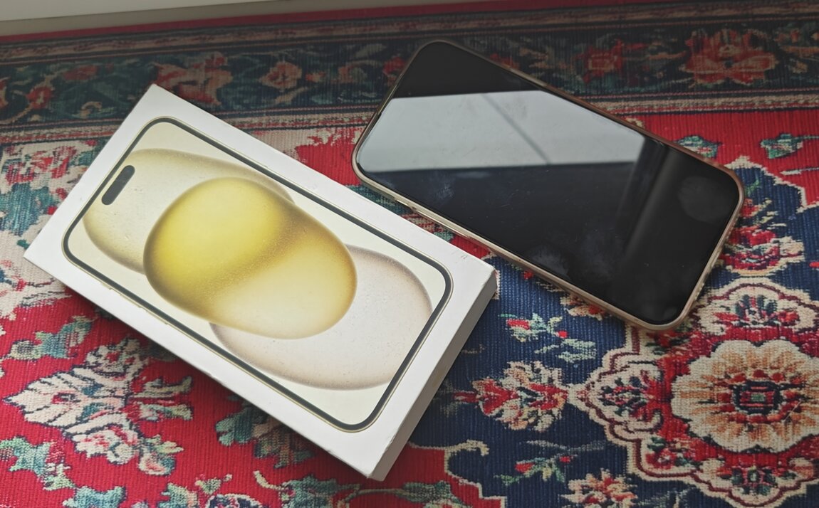 iPhone 15 Plus новый