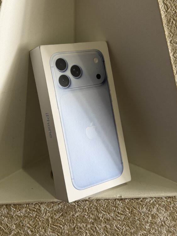 iPhone 18 Pro Max 256gb - Glacier