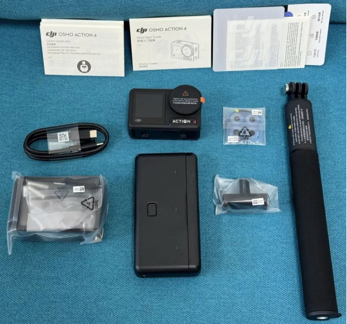 Продам экшен-камеру DJI Osmo Action 4 Adventure Combo