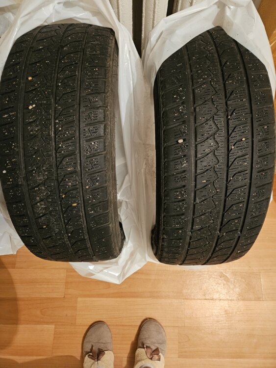 Зимняя резина 215/55 R17 — комплект 4 шт.