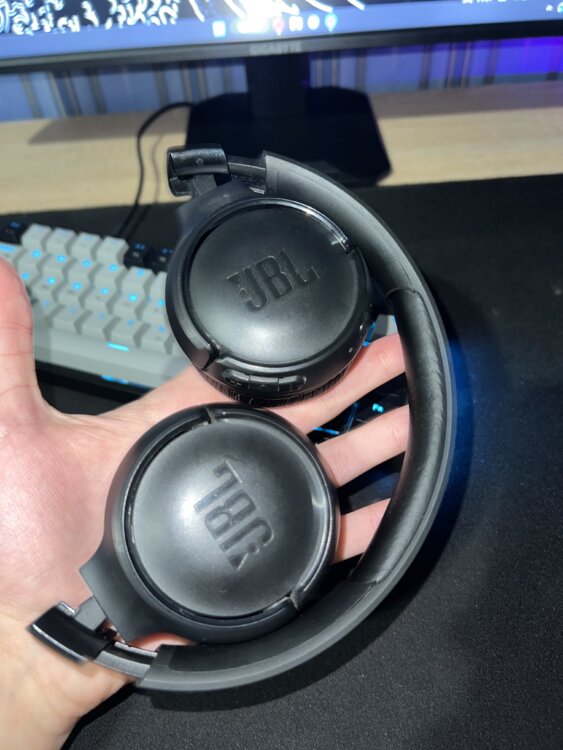 JBL Tune 520 BT Черный